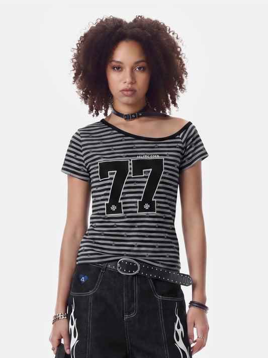 HEIGHT:5'6" WEIGHT:108LBS WEARING:S