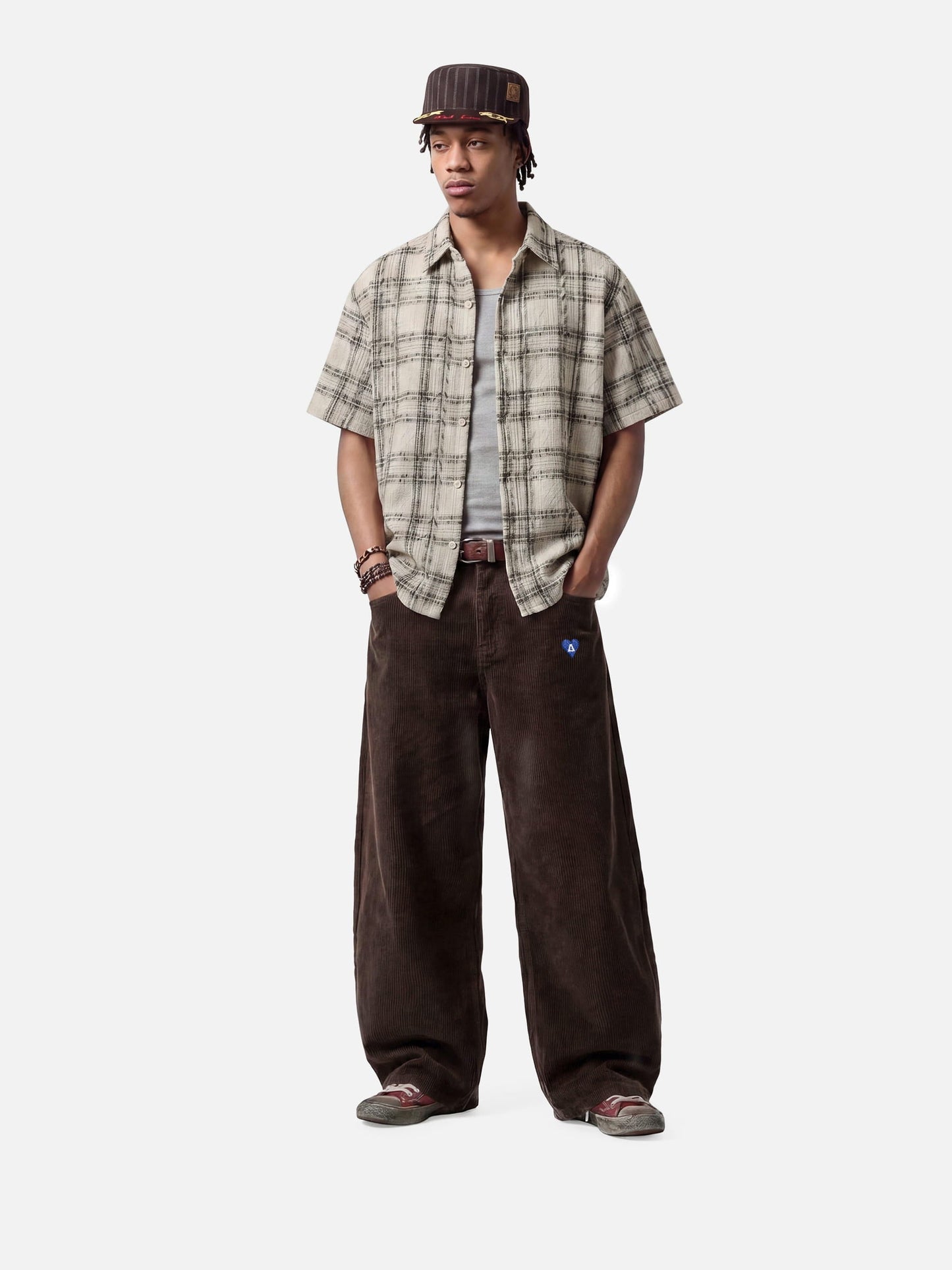HEIGHT:5'12" WEIGHT:154LBS WEARING:34