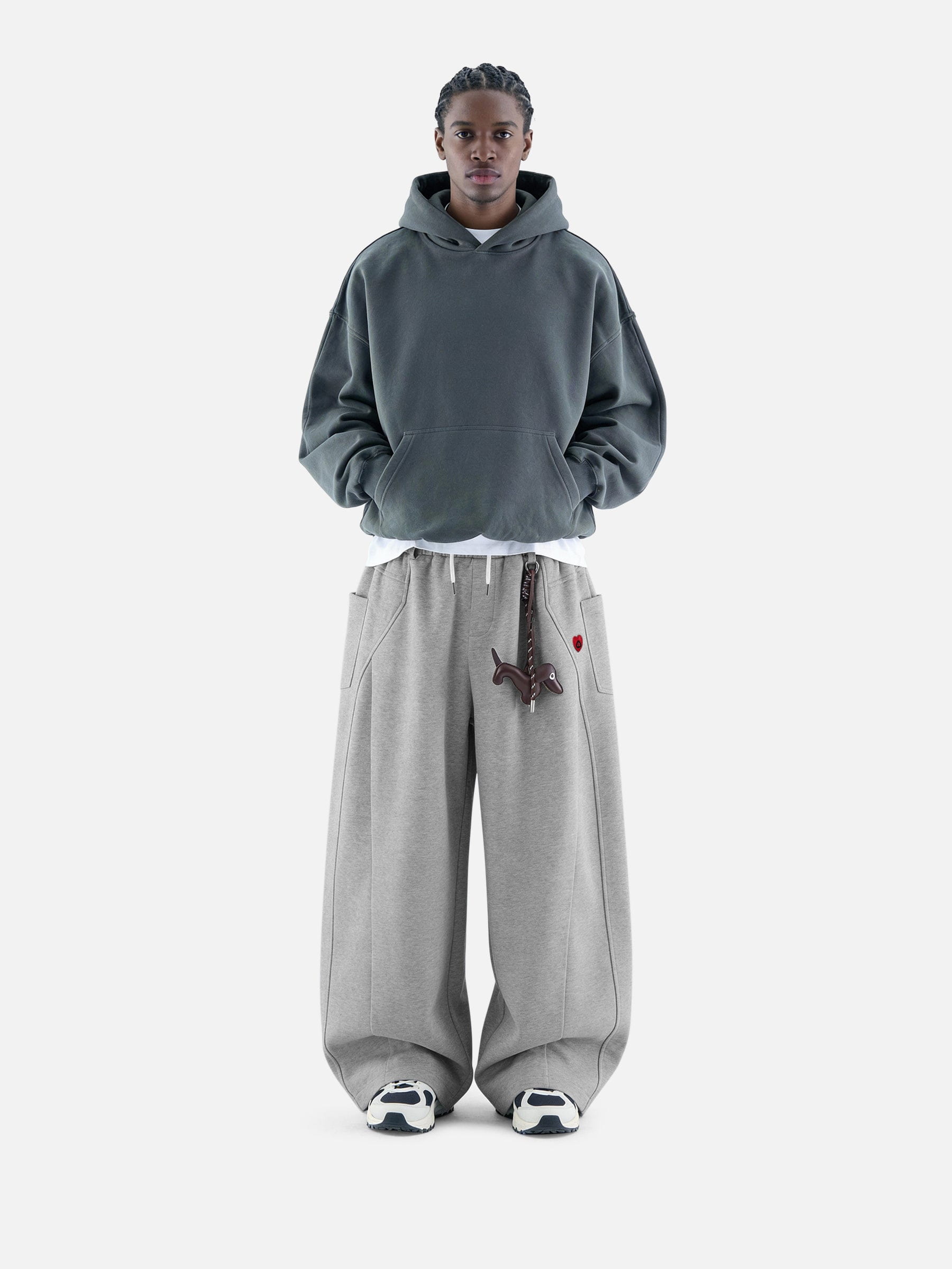HEIGHT:6'1" WEIGHT:154LBS WEARING:XL