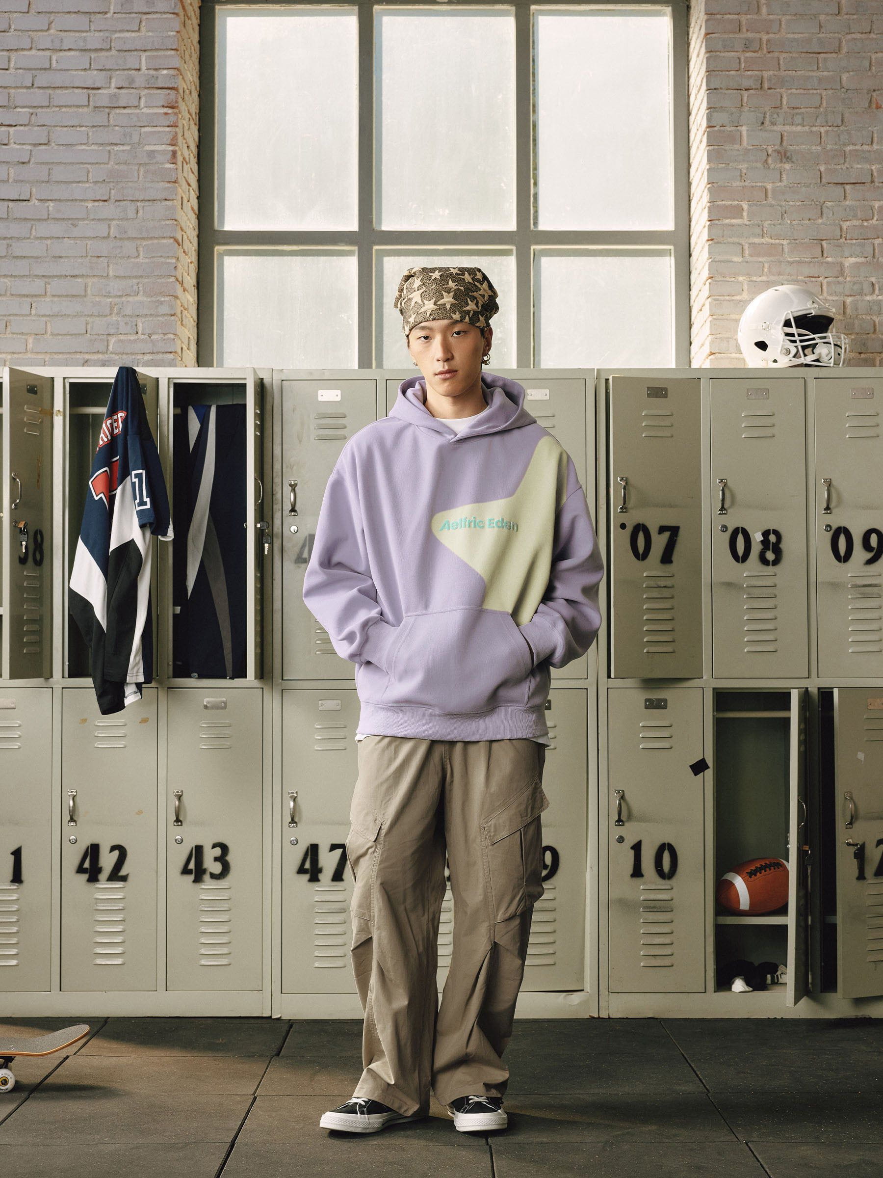 HEIGHT:5'11'' WEIGHT:167LBS WEARING:L