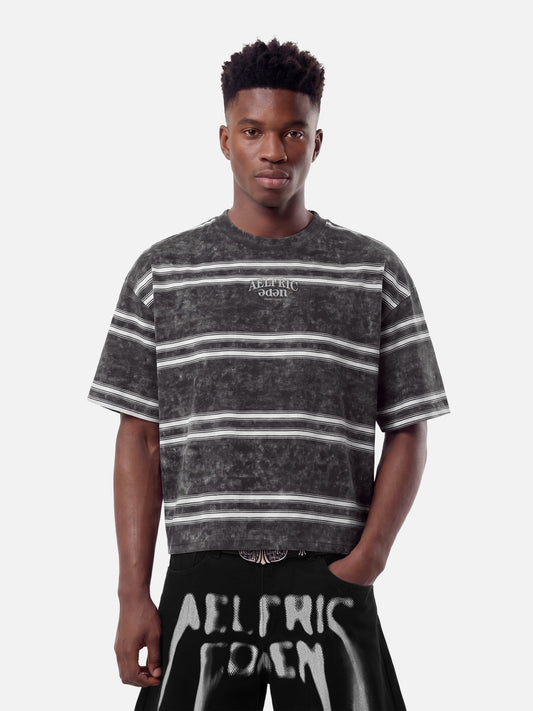 HEIGHT:6'0" WEIGHT:163LBS WEARING:XL