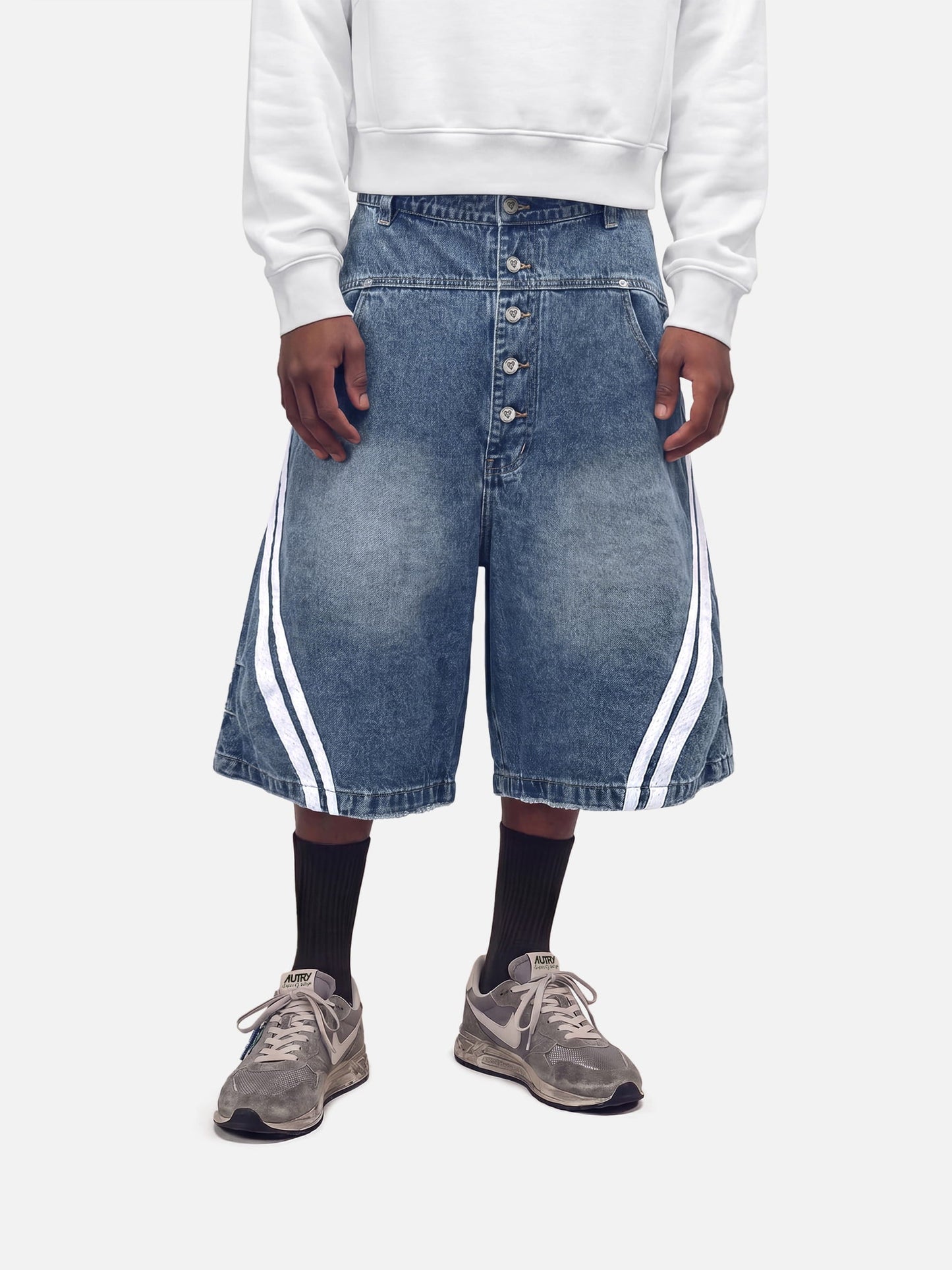 HEIGHT:6'0" WEIGHT:172LBS WEARING:XL