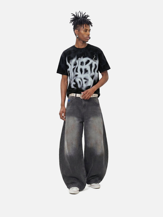 HEIGHT:5'10" WEIGHT:139LBS WEARING:M