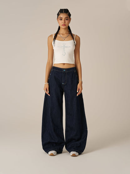 HEIGHT: 5'8' WEIGHT: 110LBS WEARING: 30