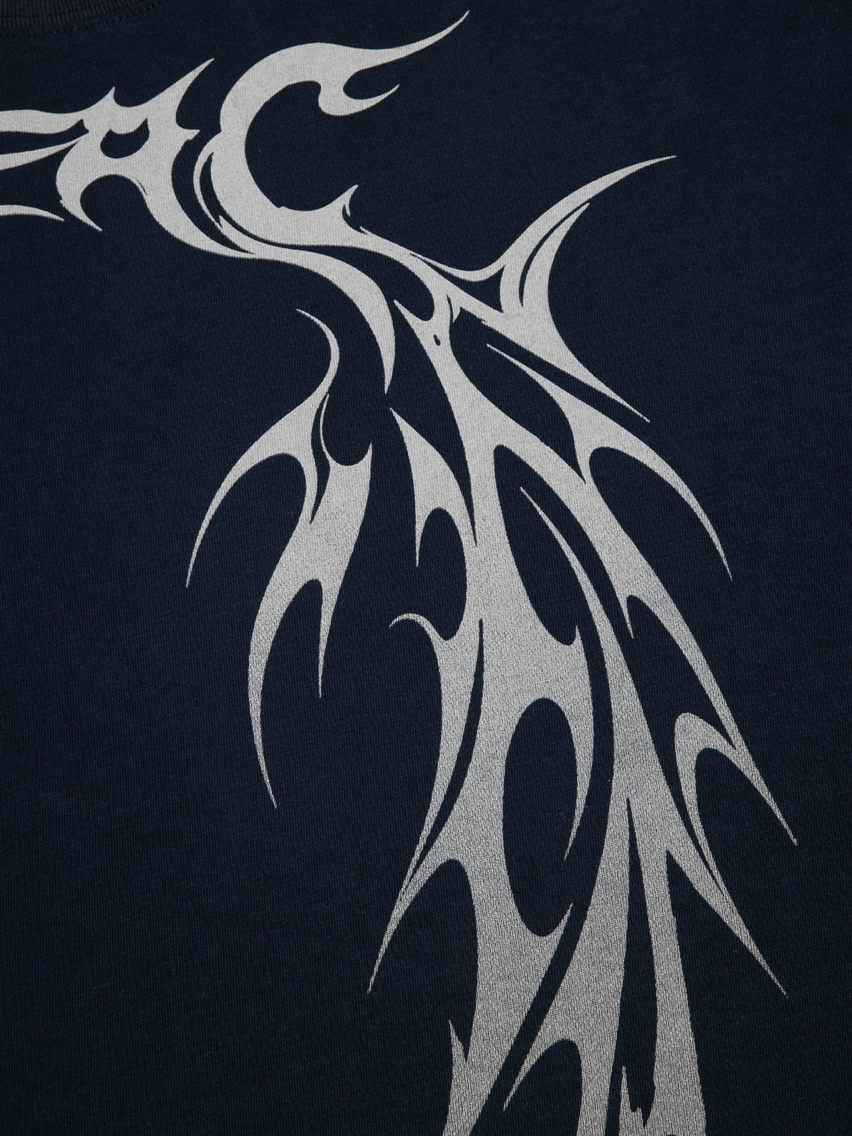 [Pre-Order] Aelfric Eden Boxy Thorn Tee