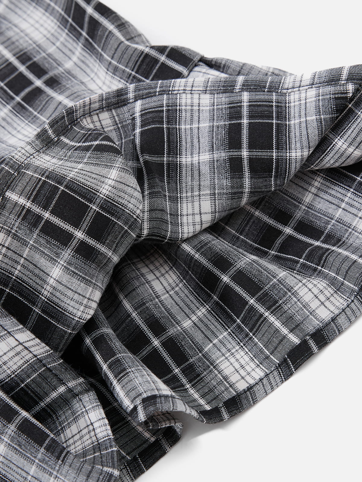 Aelfric Eden Plaid Ruffle Short Sleeve Shirt