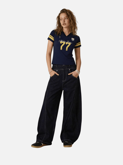 HEIGHT:5'7" WEIGHT:99LBS WEARING:M